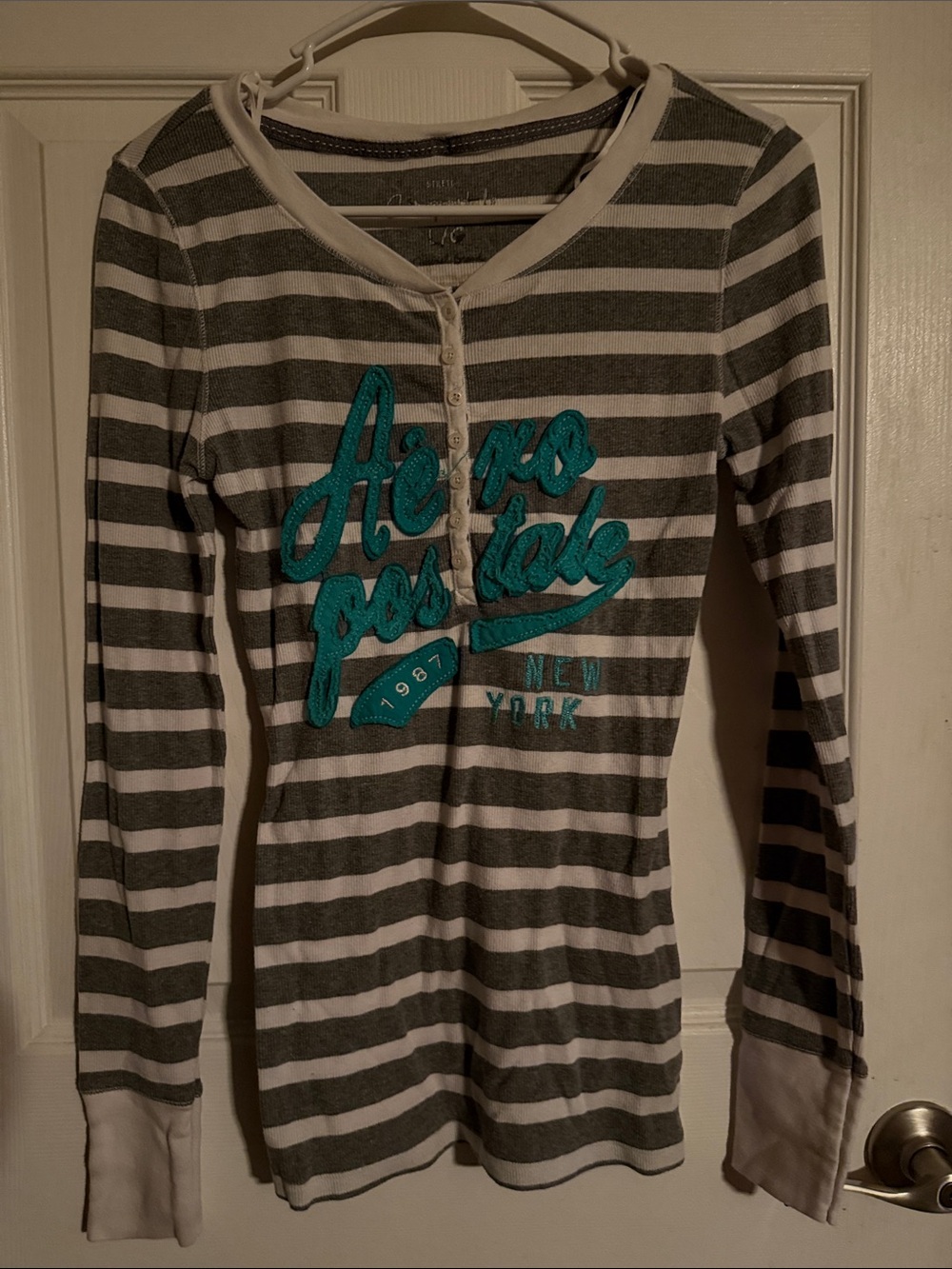 Aeropostale Gray & White Striped Long-Sleeve Henley with Teal Logo - Picture 3 of 5